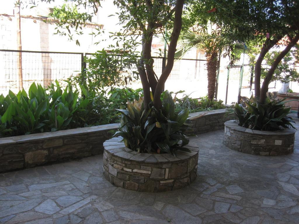 Gorgona Apartment Milina Exterior photo